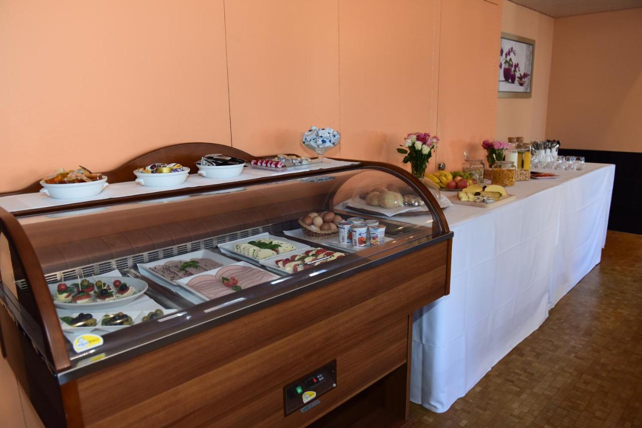 Hotel Toess Winterthur Esterno foto