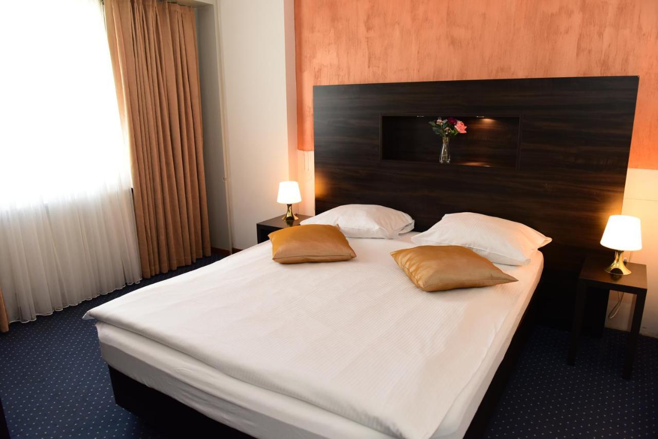 Hotel Toess Winterthur Esterno foto