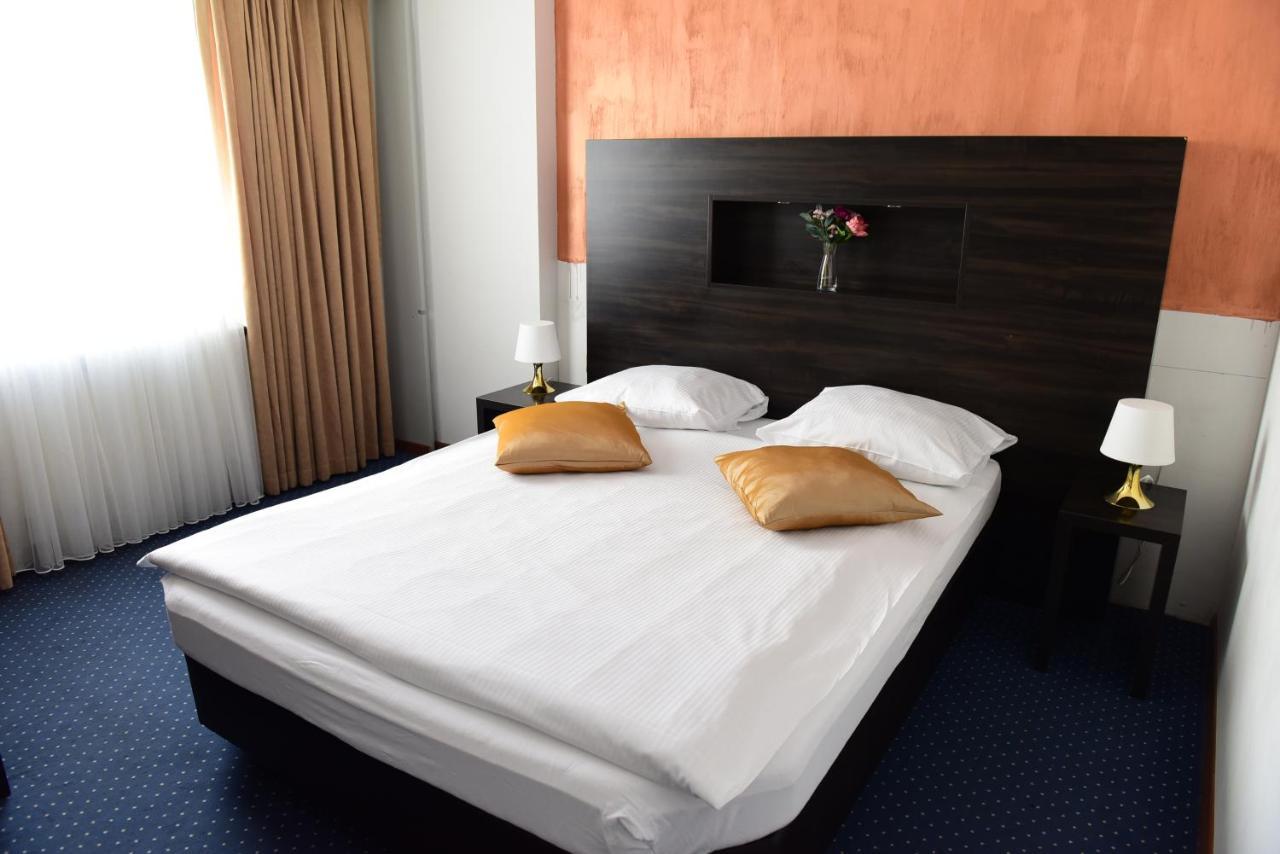 Hotel Toess Winterthur Esterno foto